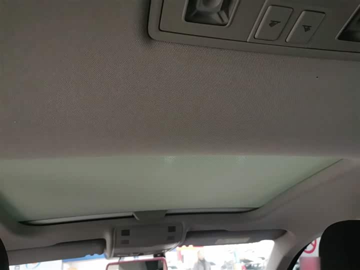 Фото 18 - Volkswagen Polo