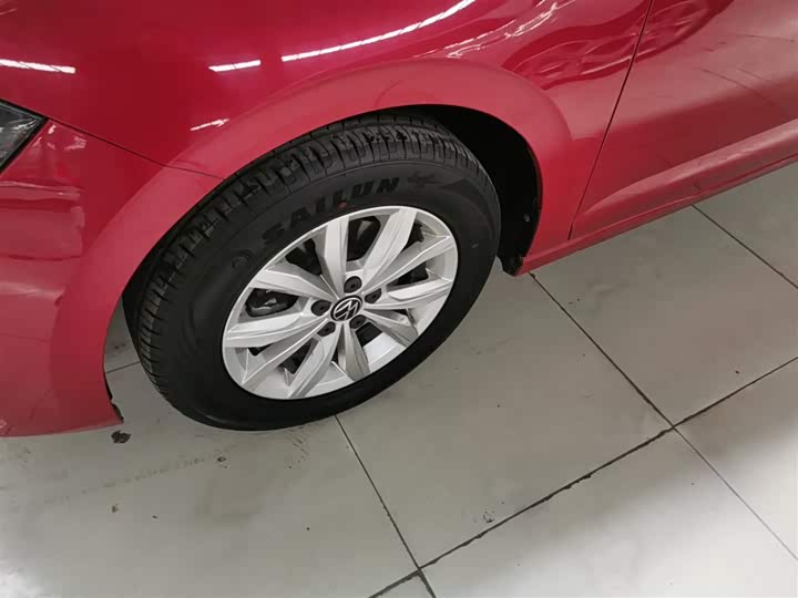 Фото 23 - Volkswagen Polo