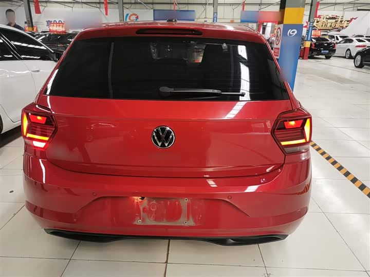 Фото 6 - Volkswagen Polo