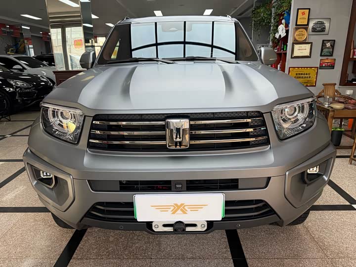 Фото 2 - Tank 700 Hybrid