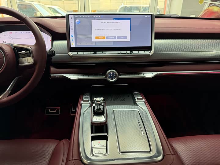 Фото 27 - Tank 700 Hybrid