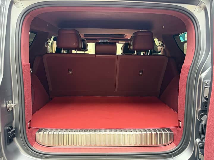 Фото 29 - Tank 700 Hybrid