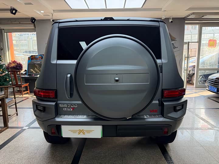 Фото 6 - Tank 700 Hybrid