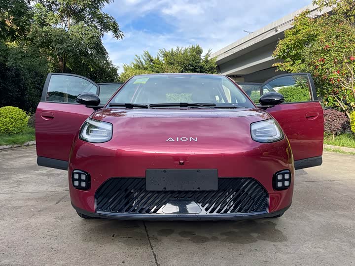 Фото 1 - GAC Aion UT