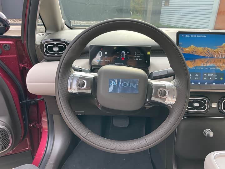 Фото 24 - GAC Aion UT