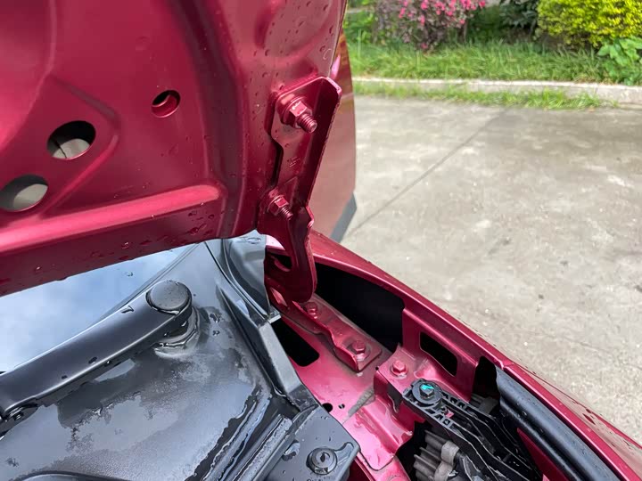 Фото 30 - GAC Aion UT