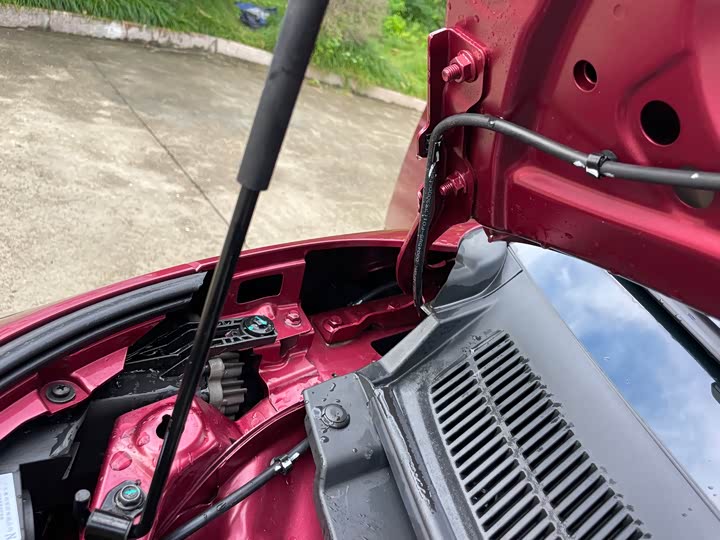 Фото 32 - GAC Aion UT