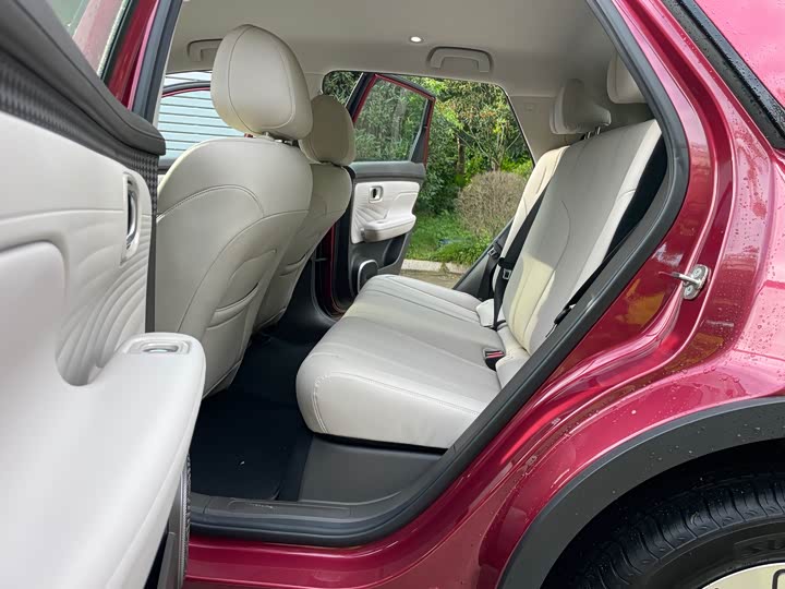 Фото 7 - GAC Aion UT