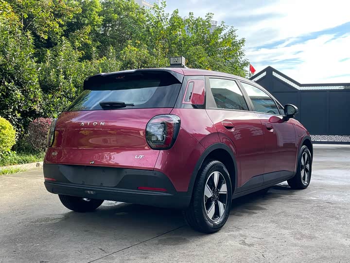 Фото 9 - GAC Aion UT