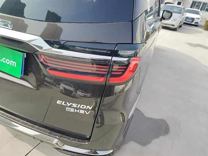 Фото 8 - Honda Elysion