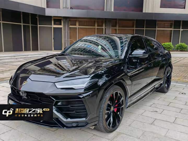 Фото 1 - Lamborghini Urus