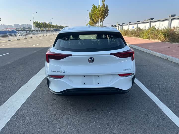 Фото 4 - Buick Velite 6