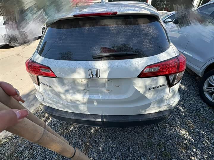 Фото 5 - Honda Vezel