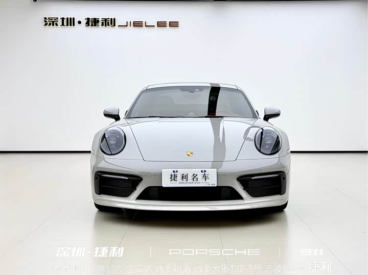 Фото 2 - Porsche 911