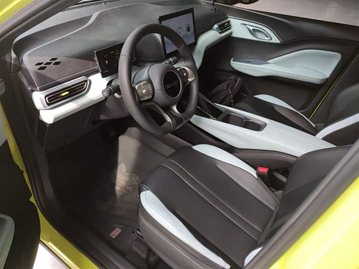 Фото 15 - BYD Seagull