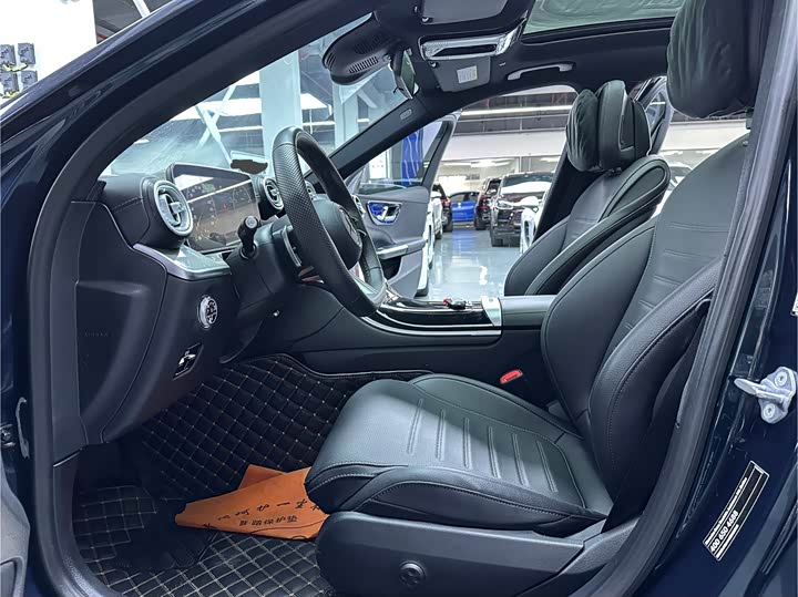 Фото 4 - Mercedes-Benz C-Class