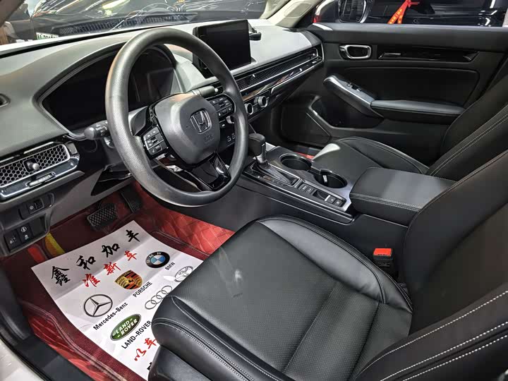 Фото 7 - Honda Civic