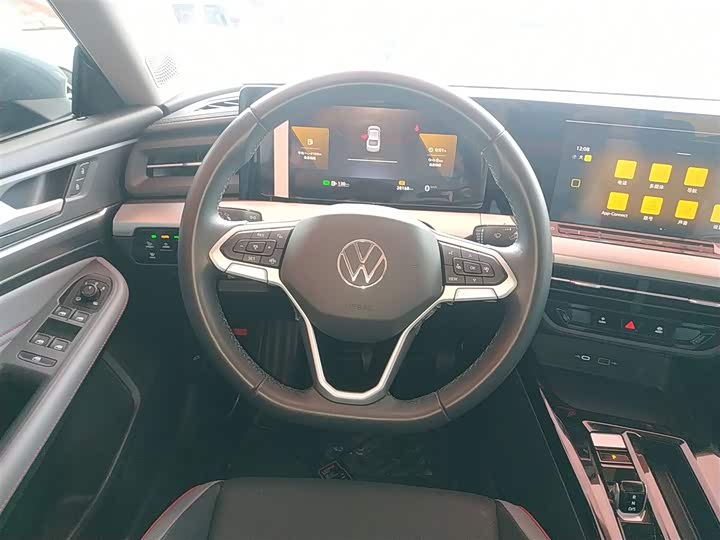 Фото 11 - Volkswagen Lamando L