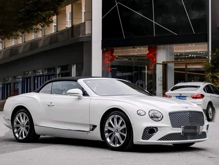 Фото 3 - Bentley Continental GT