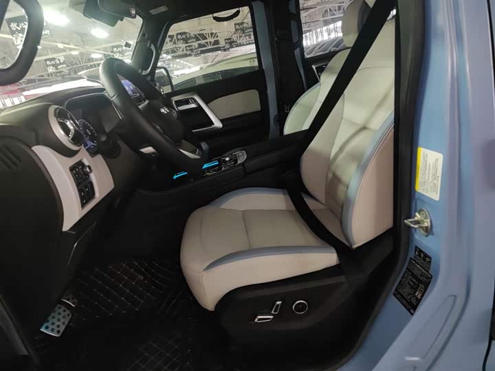 Фото 15 - BAIC Beijing BJ40