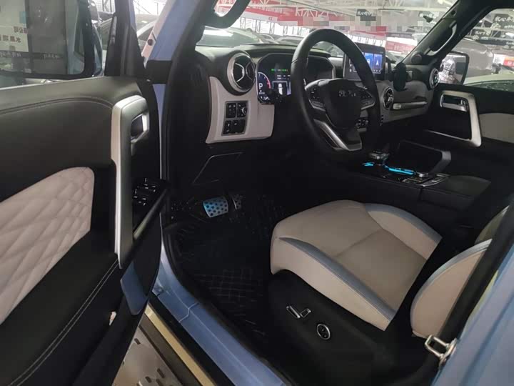 Фото 16 - BAIC Beijing BJ40