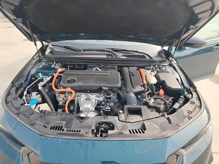 Фото 19 - Honda Inspire Hybrid