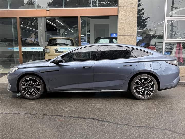 Фото 3 - BYD Seal