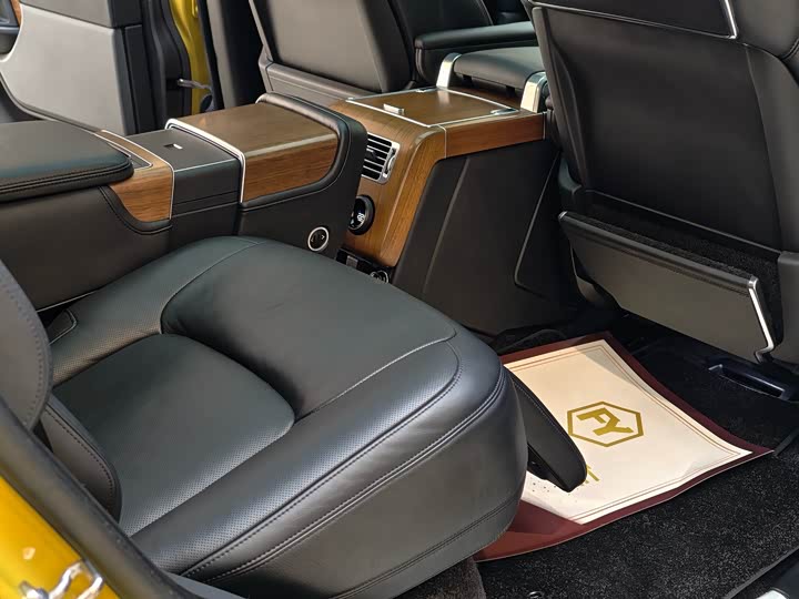 Фото 11 - Land Rover Range Rover