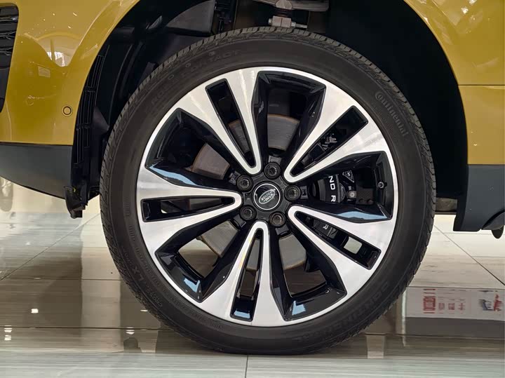 Фото 27 - Land Rover Range Rover