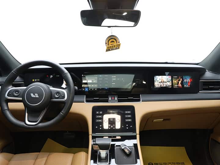 Фото 10 - LiXiang One