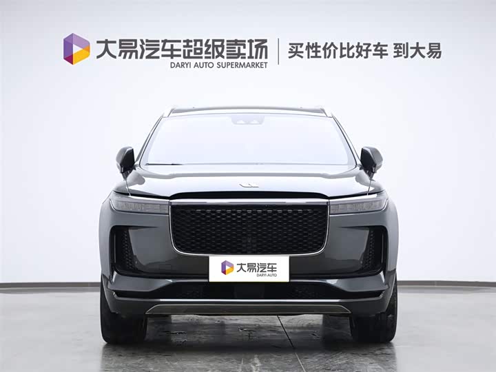 Фото 2 - LiXiang One