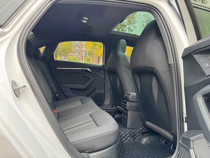 Фото 18 - Audi A3