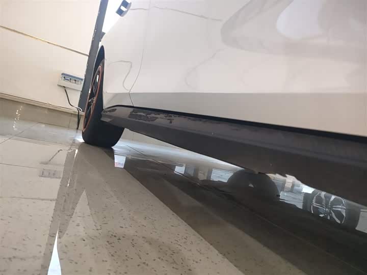 Фото 21 - Changan UNI-V