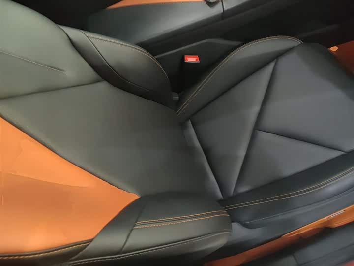 Фото 25 - Changan UNI-V