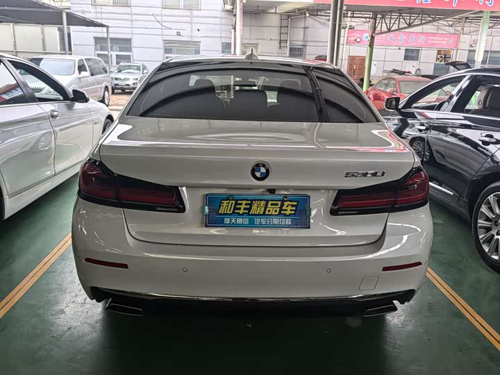 Фото 5 - BMW 5 Series