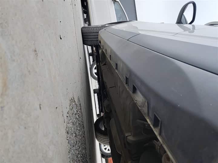 Фото 22 - Geely Emgrand GS