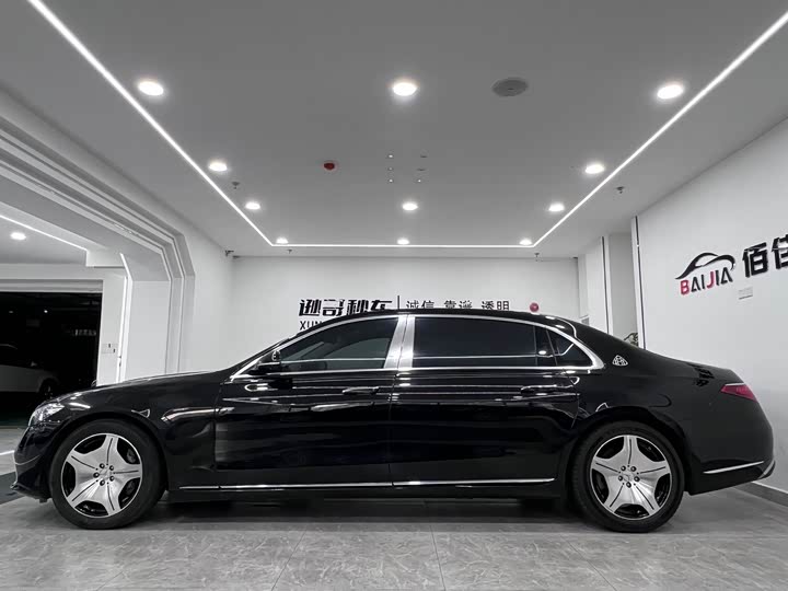 Фото 4 - Mercedes-Benz Maybach S-Class