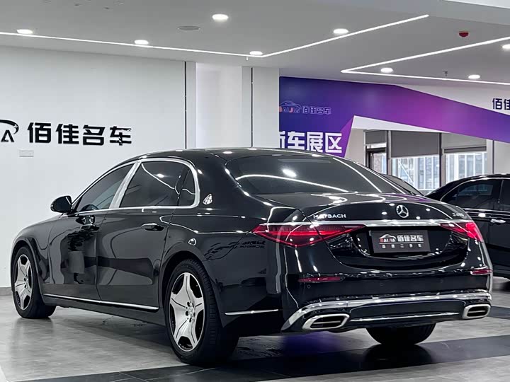 Фото 7 - Mercedes-Benz Maybach S-Class