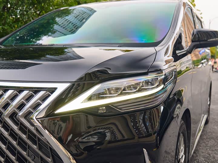 Фото 5 - Lexus LM