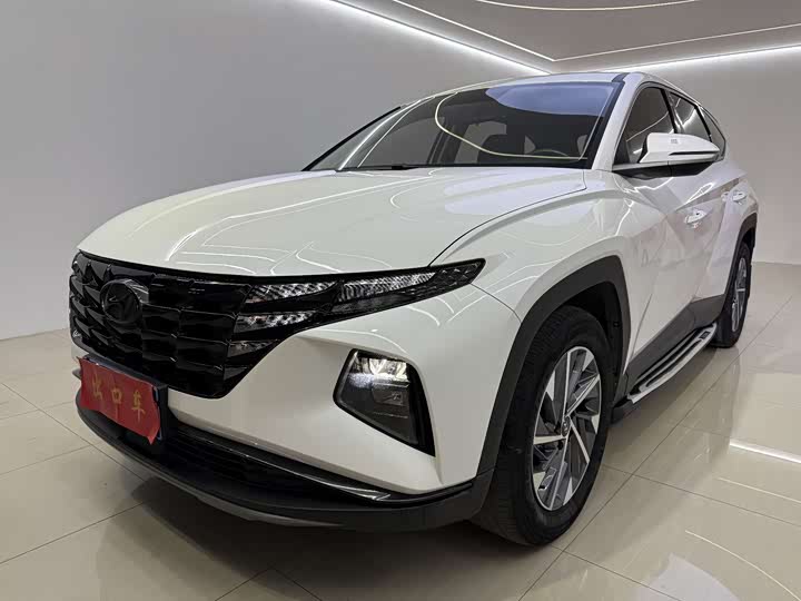 Фото 1 - Hyundai Tucson L