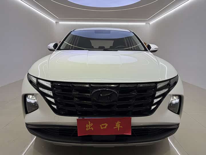 Фото 3 - Hyundai Tucson L