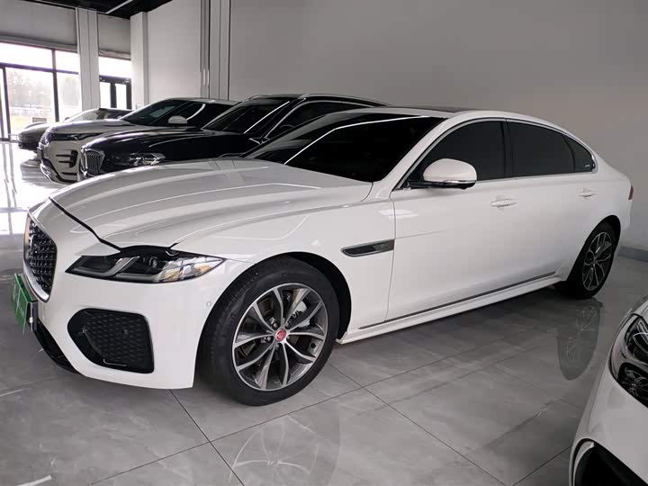 Фото 5 - Jaguar XF L