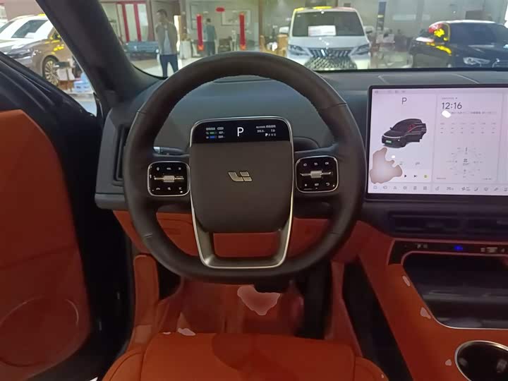 Фото 11 - LiXiang L8