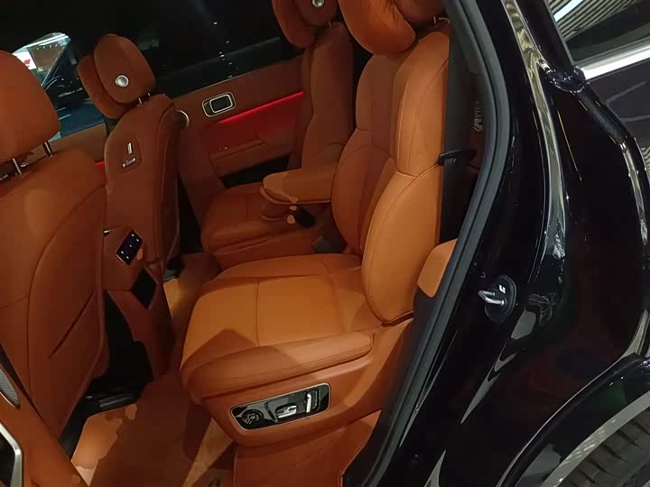 Фото 17 - LiXiang L8