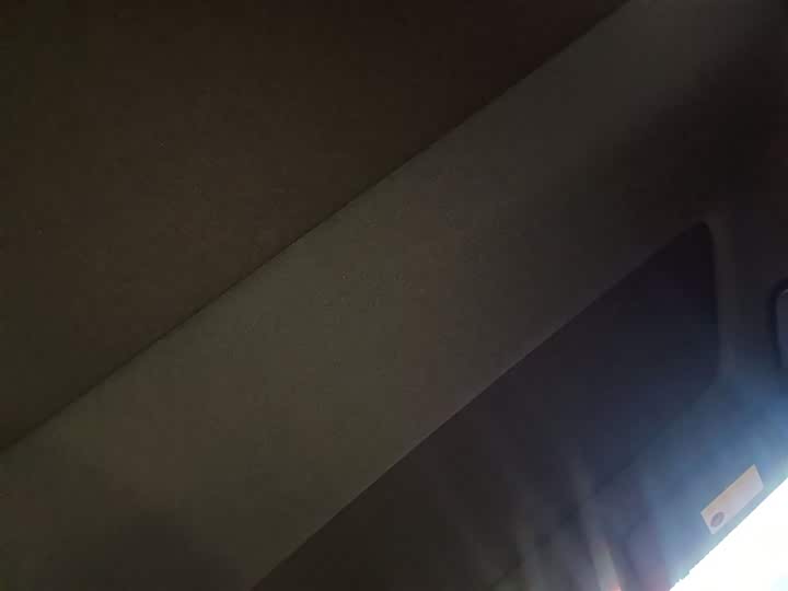 Фото 18 - LiXiang L8