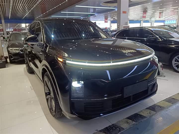 Фото 4 - LiXiang L8