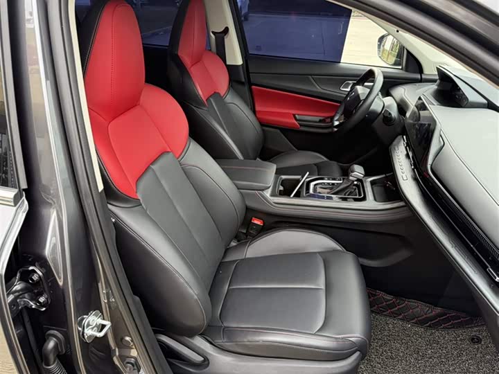 Фото 2 - Changan CS55 Plus