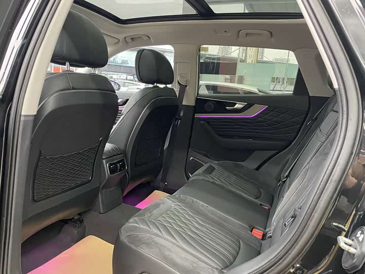 Фото 5 - Hongqi HS5