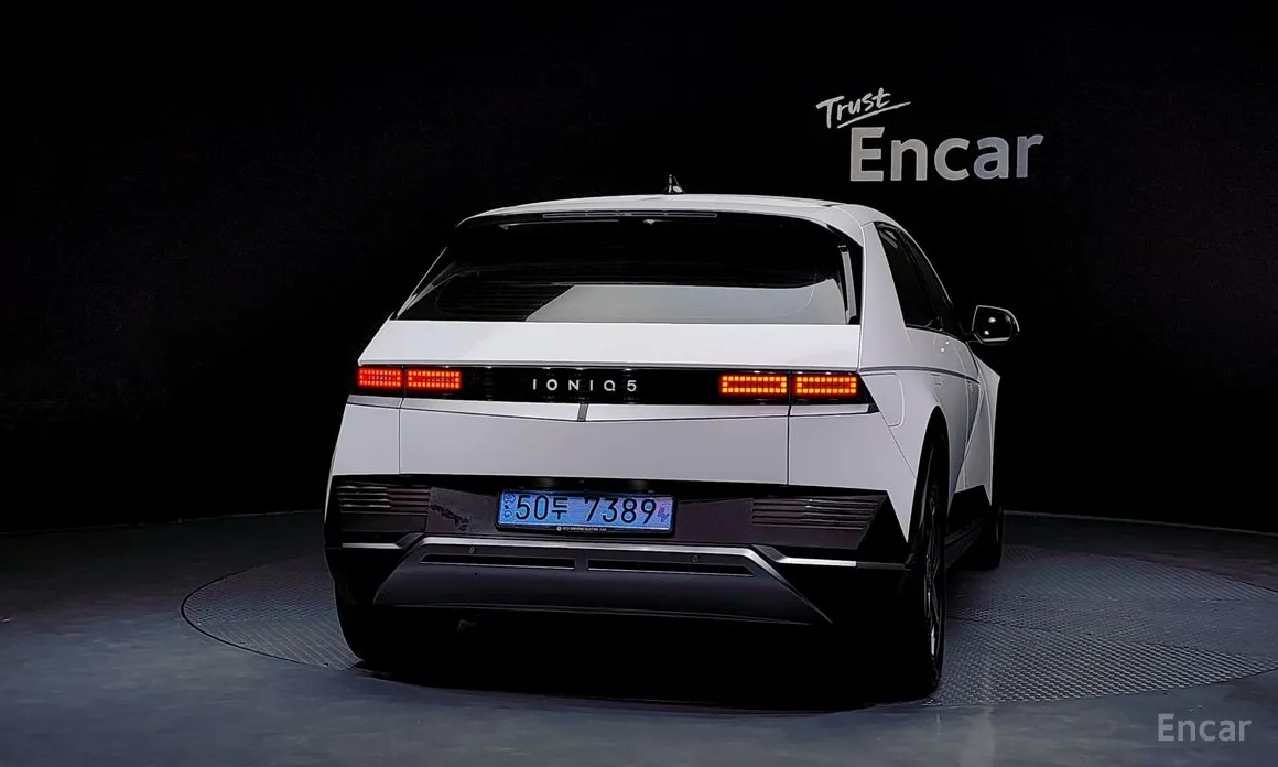 Фото 4 - Hyundai Ioniq 5