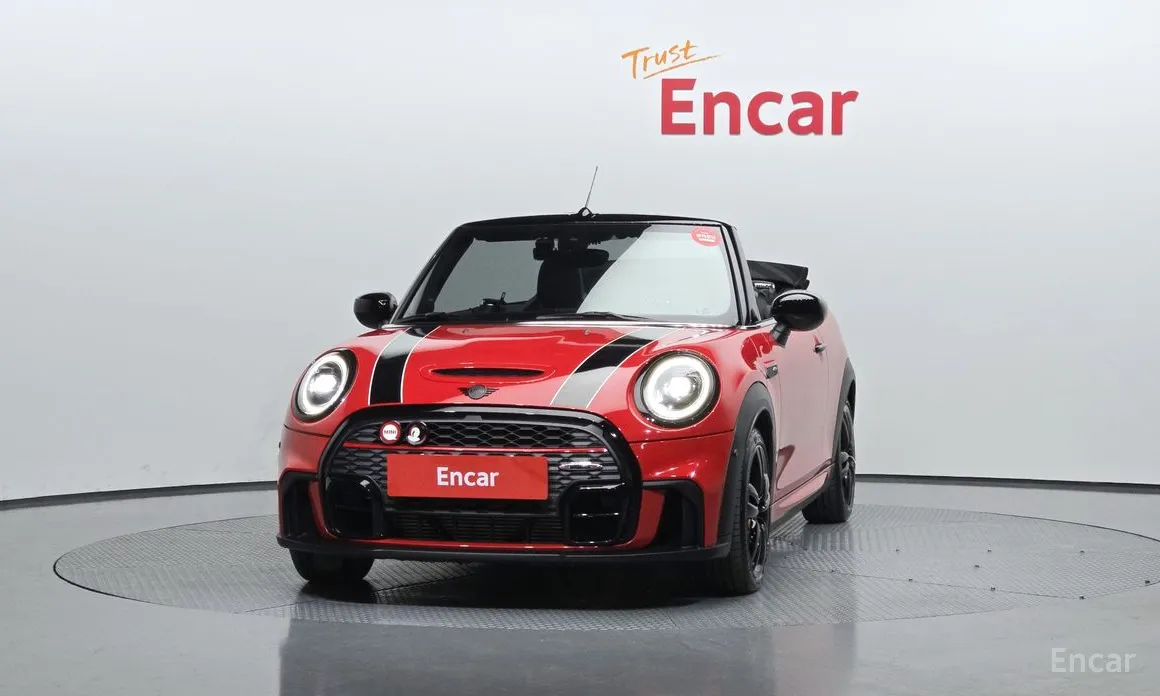 Фото 3 - Mini Cooper Convertible